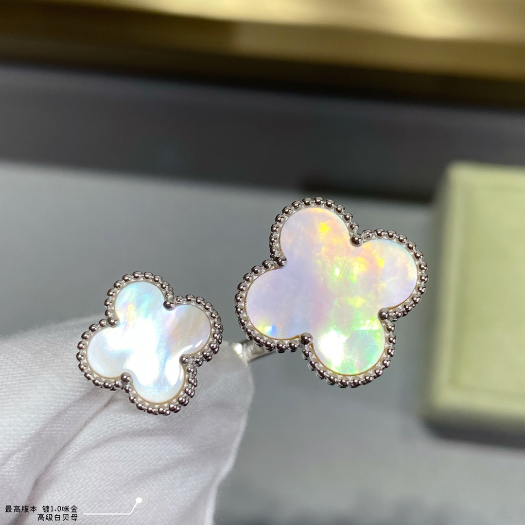 v*n cl*f & arpels four-leaf clover preM1vm white fritillary opening ring