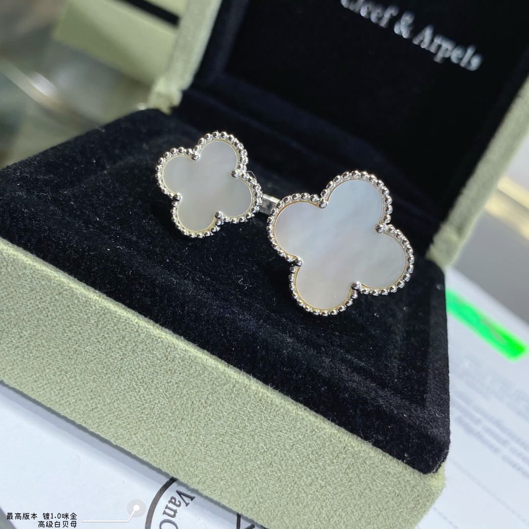 v*n cl*f & arpels four-leaf clover preM1vm white fritillary opening ring