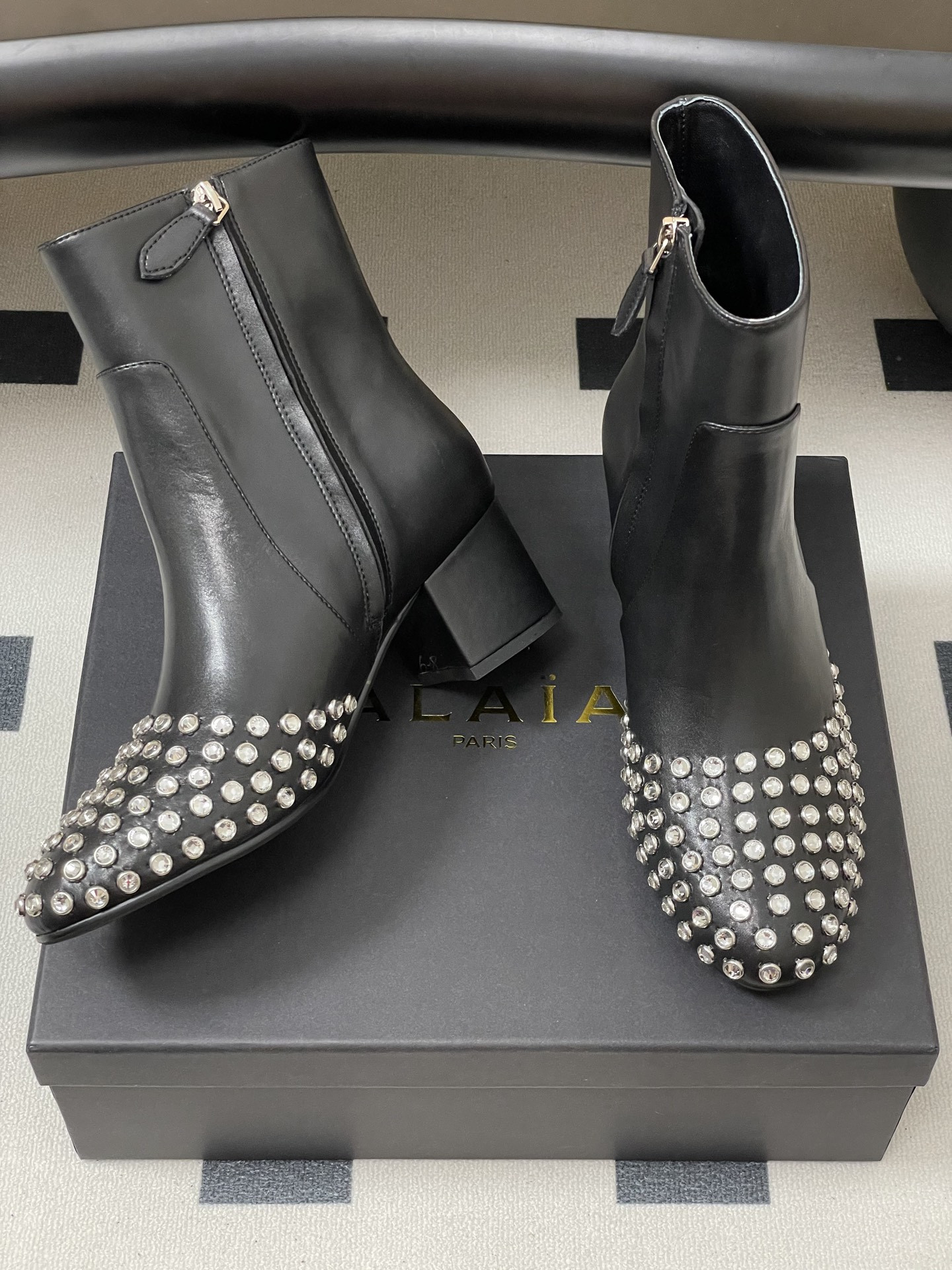 ua a1a1a crystal di*m*nd boots 5.5cm heel(cusT0mized size 7-10 days production time)