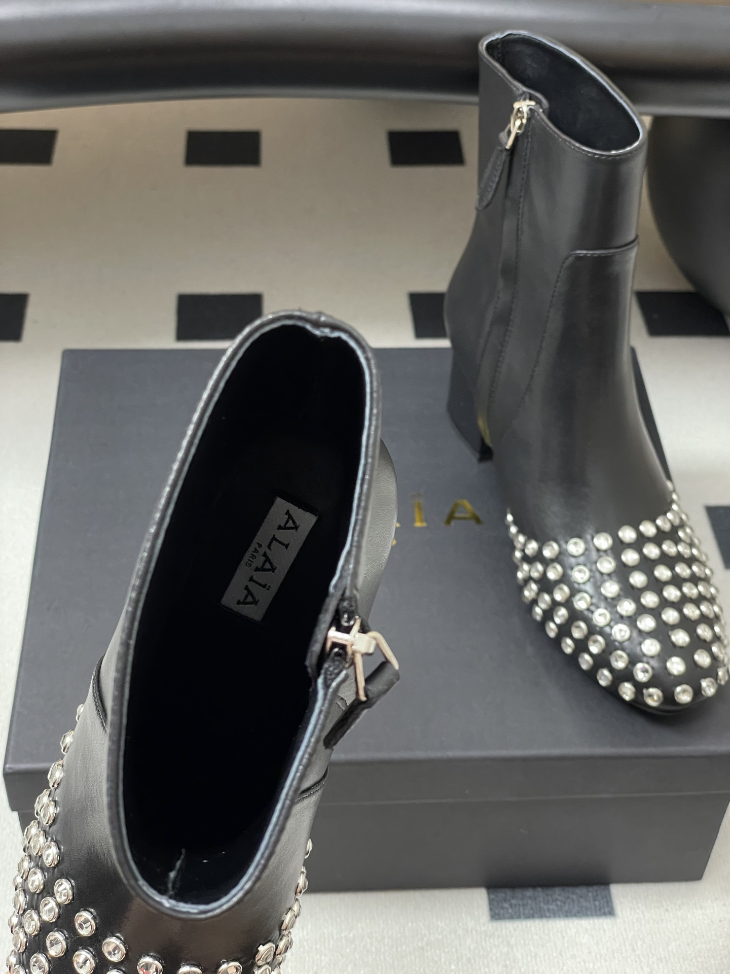 ua a1a1a crystal di*m*nd boots 5.5cm heel(cusT0mized size 7-10 days production time)